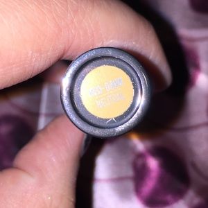 UD All Nighter concealer